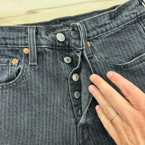 LEVI’S Jeans 501 Skinny High Rise Button Fly Gray premium Big E Size W 27 L 28 - Picture 8 of 9
